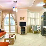 Seaside Stay-Private Parking-Prime Location