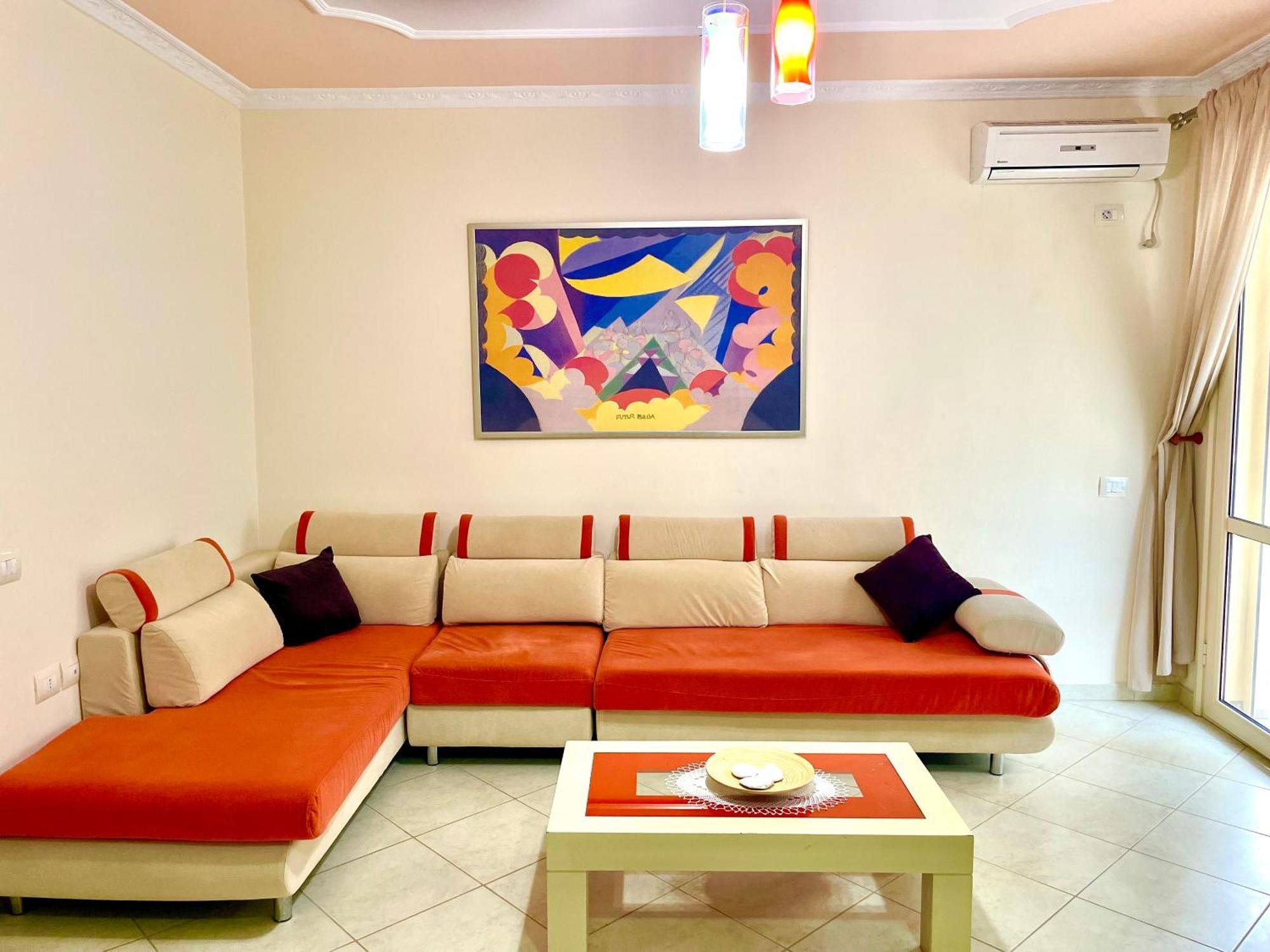 Seaside Stay-private Parking-prime Location Apartament *