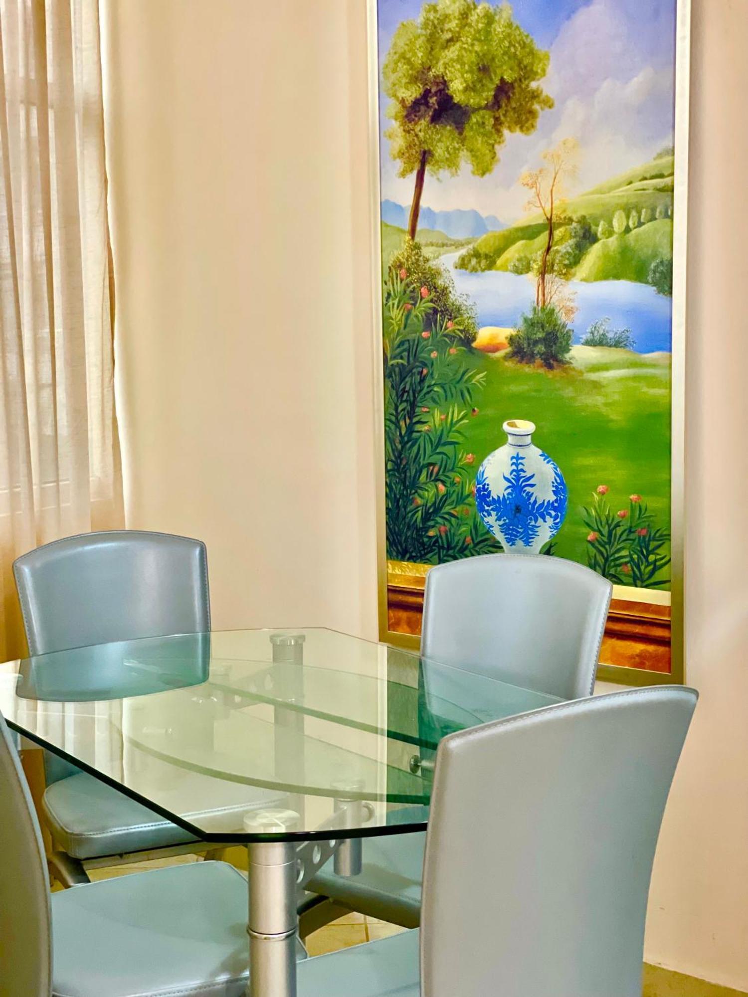 Apartament Seaside Stay-private Parking-prime Location Wlora